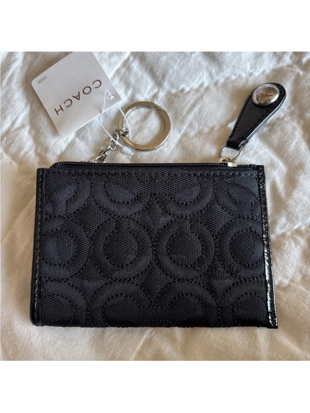 Beautiful Coach Black Signature Quilted Key & Card Pouch with Keyring